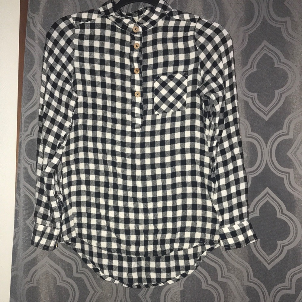 Black and white blouse